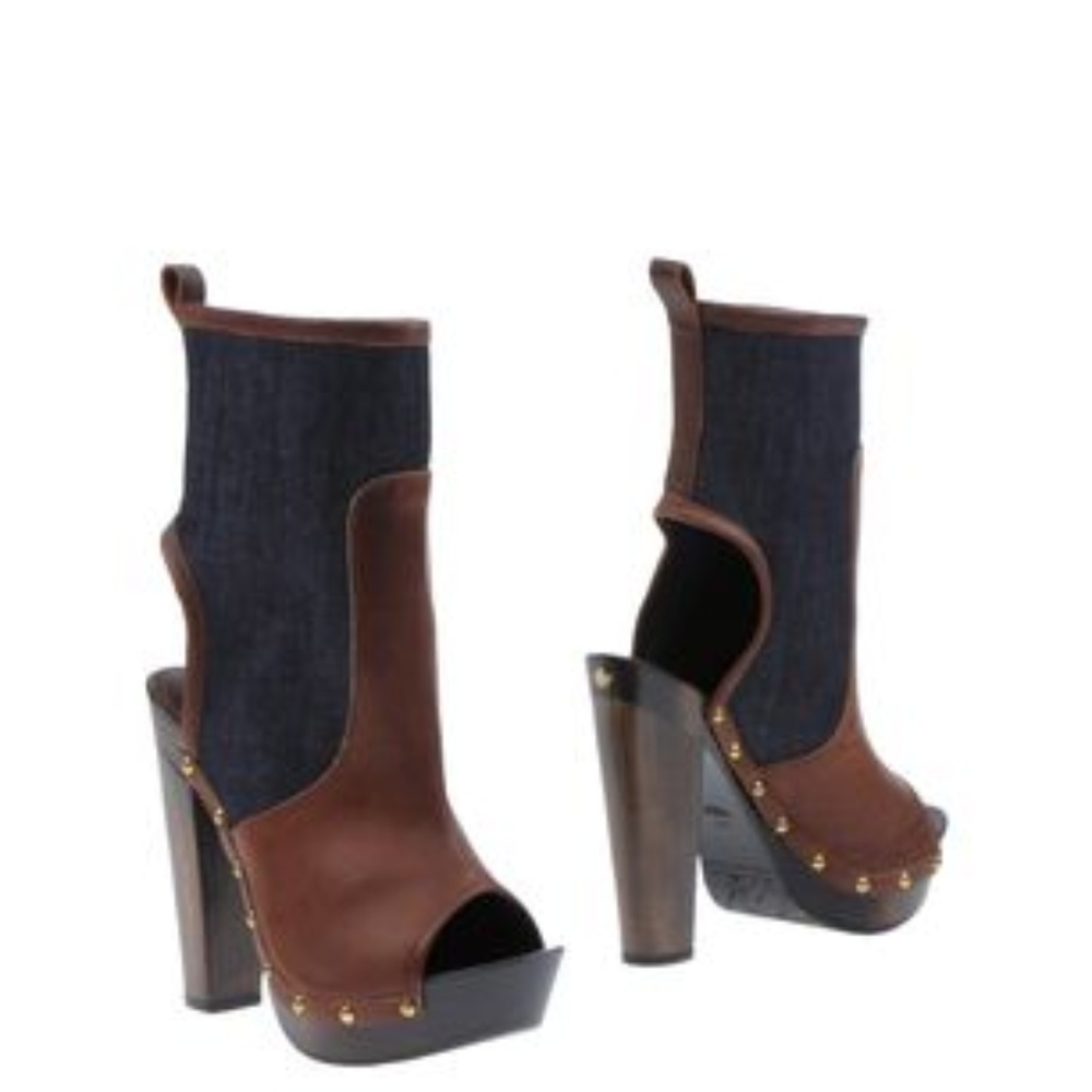 Dsquared2 Ankle Boot Size 9 (US) 39 (EU) NWB